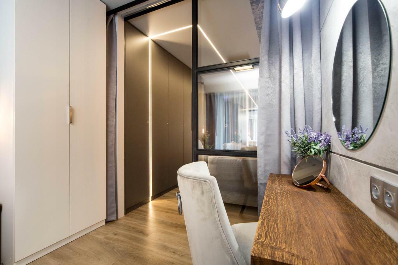Jacuzzi Apartments คราคูฟ ภายนอก รูปภาพ